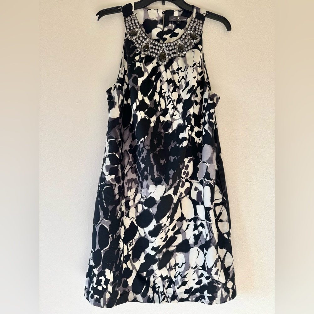 Beaded Black & White Midi Dress Halter Top Neckline Made in USA Sz M